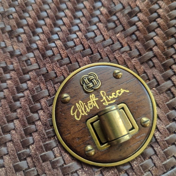 Elliott Lucca Brown Genuine Leather Crossbody Strap Purse - Picture 5 of 10